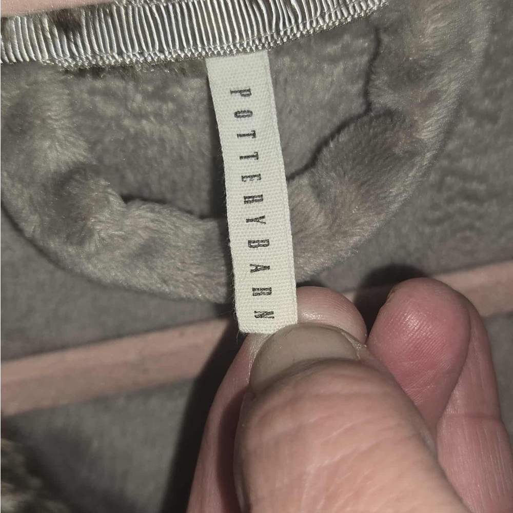 Pottery Barn Plush Faux Fur in Gray and tan - Picture 5 of 7